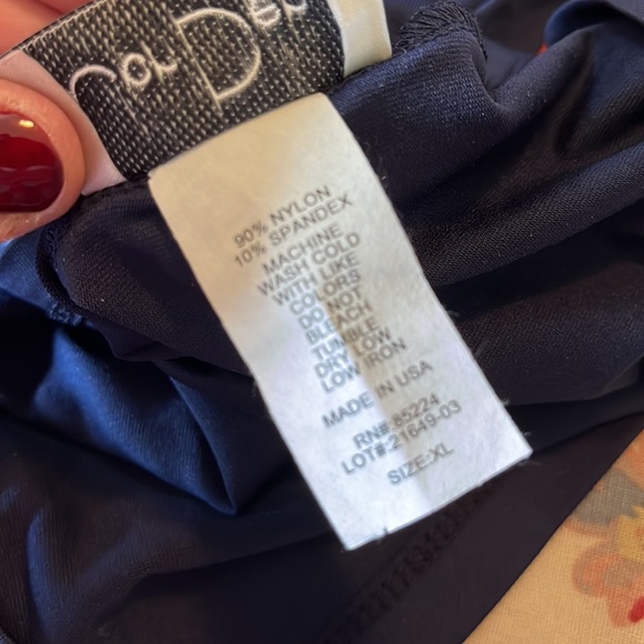 JONDEN Size XL Reversible V-Neck & Scoopneck Classic Tank Navy STRETCHY $49 NEW - Picture 9 of 11